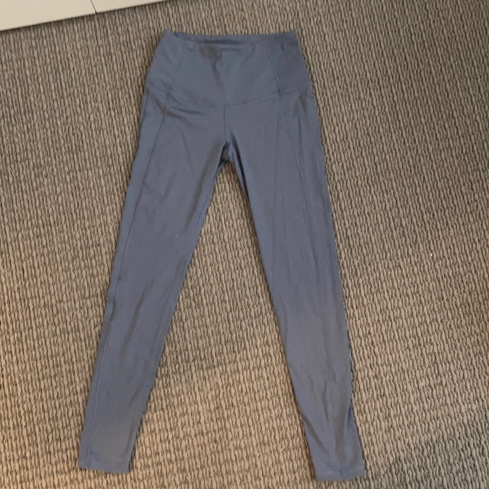 Victoria Sport Gray Leggings